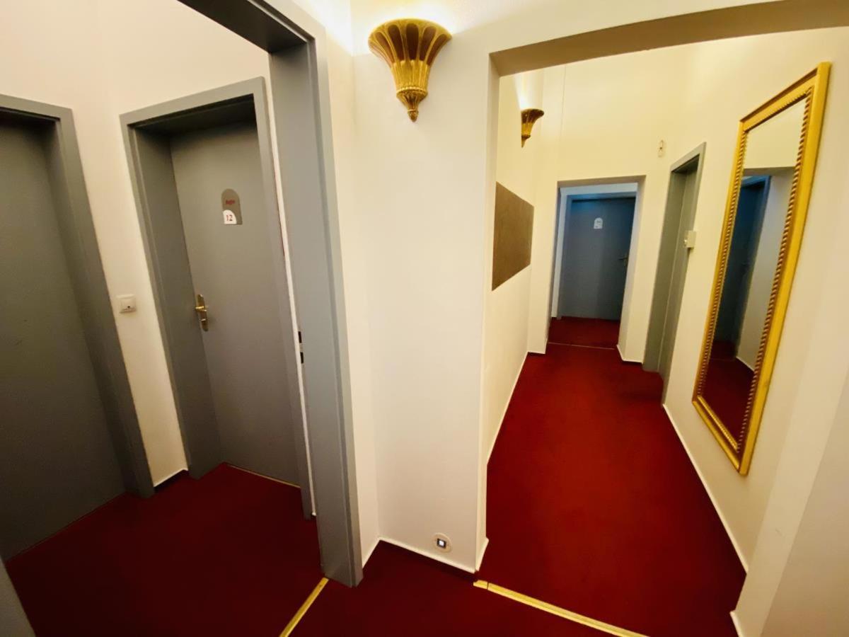 Doppelzimmer Rondell, Direkt Am Alten Strom Росток Экстерьер фото